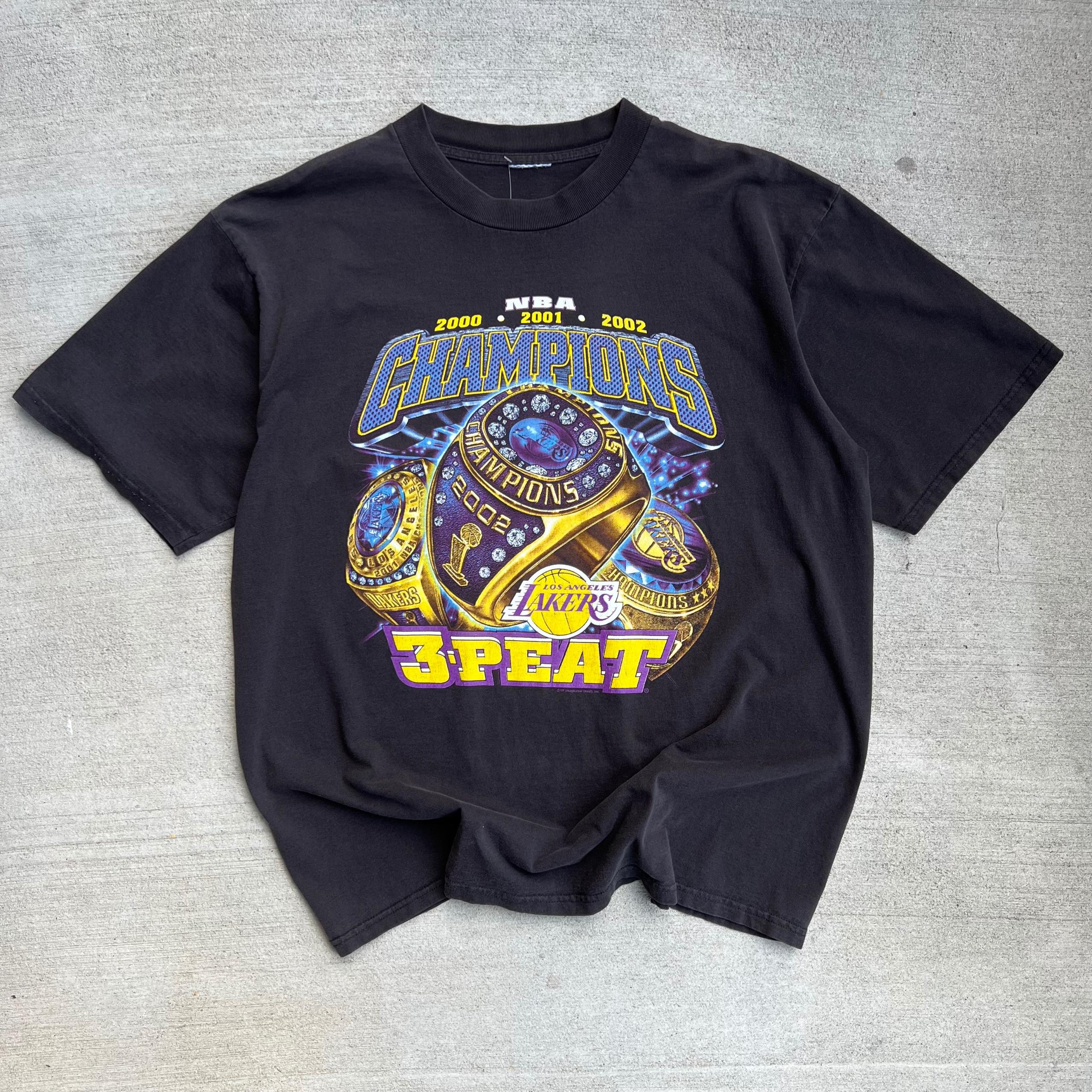Lakers 3 Peat Champs Black Tee